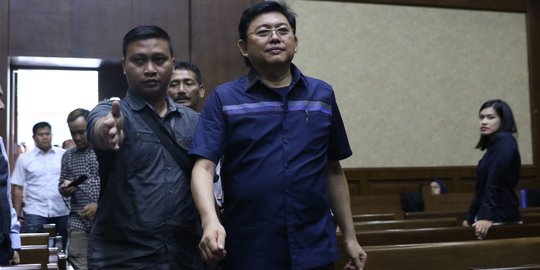 Mahkamah Agung 'Korting' Vonis Advokat Lucas, Hukuman Menjadi 3 Tahun Penjara