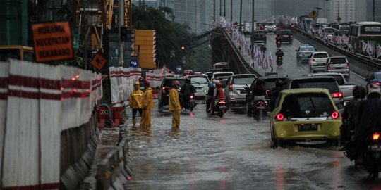 Genangan Air di Senayan, Kadis SDA DKI Sebut karena Antrean Air Masuk Drainase