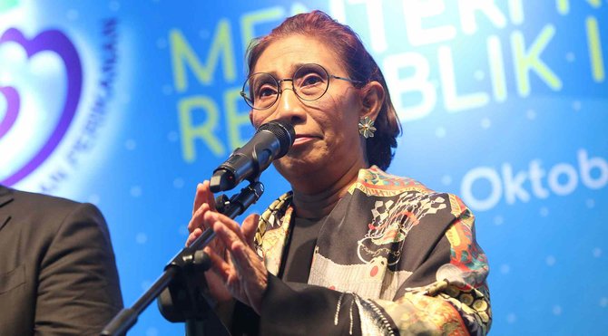 tangis susi pudjiastuti saat berpisah di kementerian kkp