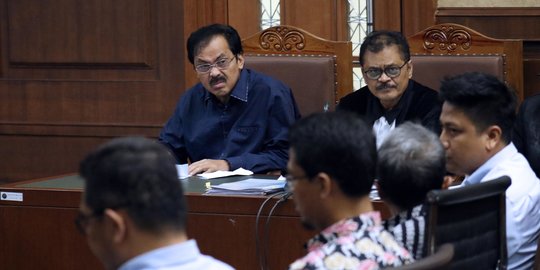Ekspresi Nurdin Basirun Saat Simak Keterangan Saksi