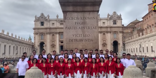 Merdunya Paduan Suara Polda Bali Nyanyikan Lagu Hallelujah di Italia