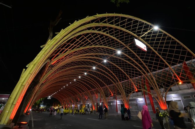 instalasi seni lorong bambu yang instagramable di banyuwangi