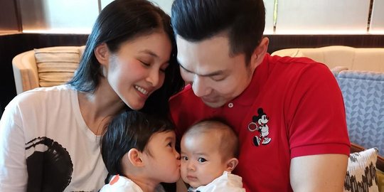 Sandra Dewi Bakal Rayakan Ulang Tahun Raphael Moeis di Disneyland Hong Kong