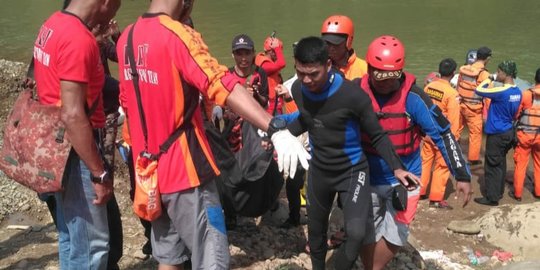 Tenggelam di Sungai, Pembina Santri Ditemukan Tak Bernyawa