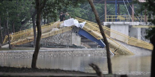 PPK Kemayoran Pastikan Pembangunan Jembatan Roboh di Hutan Kota Tak Pakai APBD