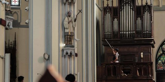Malam Ini, Kapolri dan Panglima TNI Pantau Pengamanan Gereja di DKI
