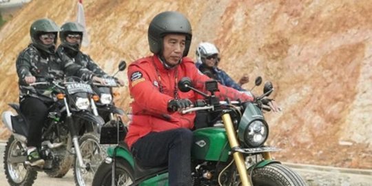 Teken Perpres Baru Jokowi Tambah Jabatan Wakil Kepala Staf Kepresidenan Merdeka Com