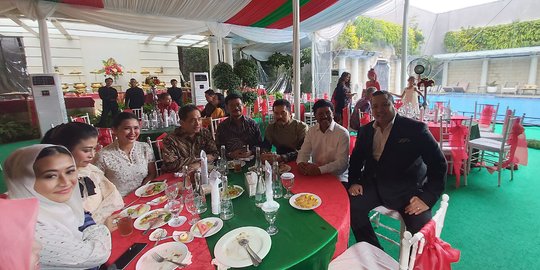 Menkominfo Open House Perayaan Natal, Sejumlah Menteri Hadir