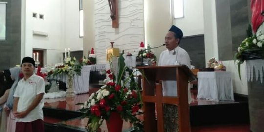 Indahnya Perayaan Natal Diiringi Musik Rebana dari Pondok Pesantren Demak
