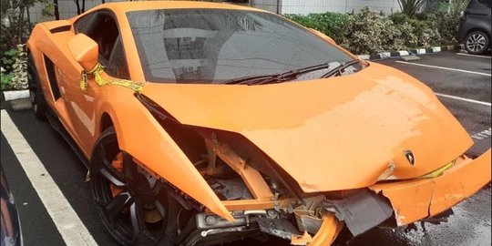 Alami Kecelakaan, Adik Sopir Lamborghini Todong Pistol ke Siswa Diduga Tenggak Miras