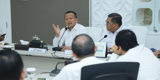 Menteri Edhy Sebut Ada Sejumlah Orang Diam-diam Besarkan Lobster di Lombok