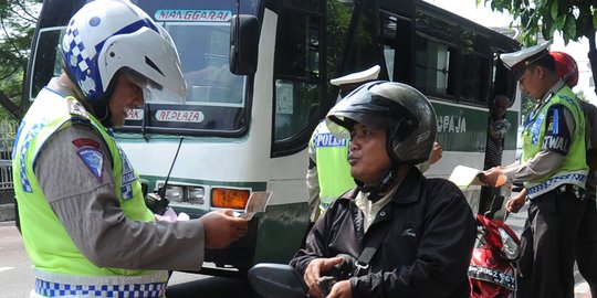 Razia di Jl Lingkar Luang Cengkareng, 37 Kendaraan Ditilang