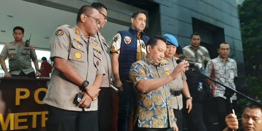 Jalan Panjang Mengungkap Kasus Penyiram Air Keras Novel Baswedan