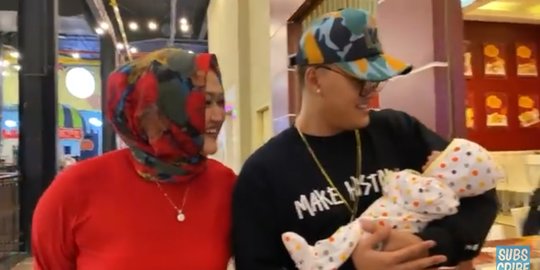 Potret Anak-anak Sule Bertemu Ibunya, Rizky Febian Gendong Bayi Lina Curi Perhatian