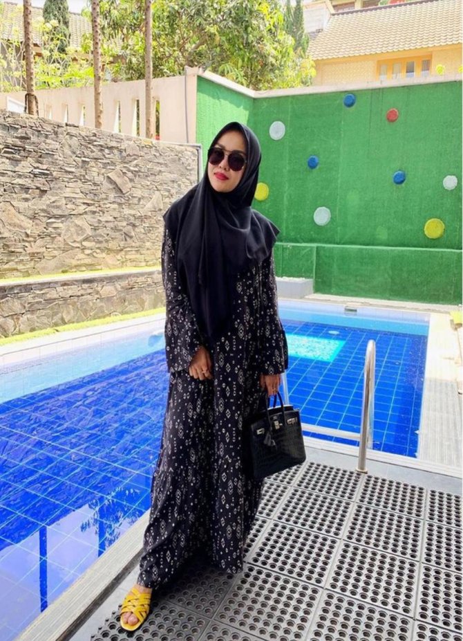 medina zein