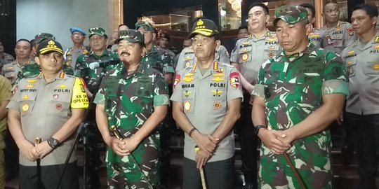 Minta Anak Buah Humanis, Panglima TNI dan Kapolri Harap Perayaan Tahun Baru Lancar