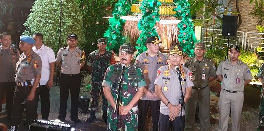 Video Conference dengan Kapolda, Kapolri dan Panglima TNI Pantau Perayaan Tahun Baru