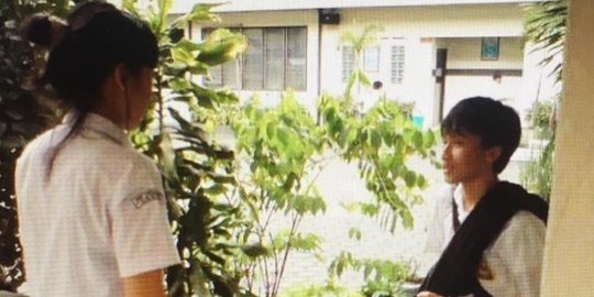 Isyana Sarasvati Kenang Momen Ditembak Rayhan Maditra, Tertawa Untuk Tutupi Tremor