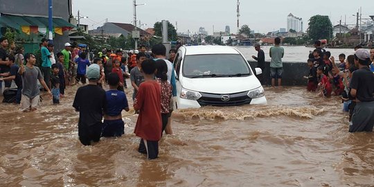 Akibat Banjir, 9.248 Warga Jakarta Timur Mengungsi