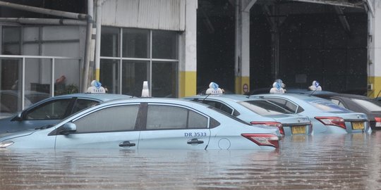 blue bird terendam banjir rev1