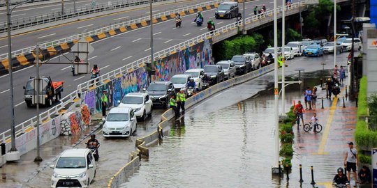 Jakarta Masih Banjir, Ganjil Genap Tak Berlaku Hari Ini