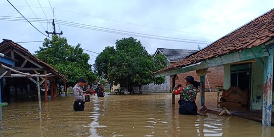 Banjir di Karawang, 812 Orang Mengungsi