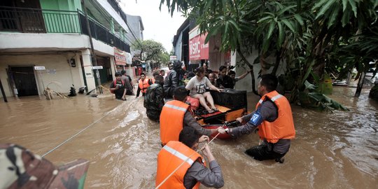 Korban Tewas Sudah 21 Orang, Banjir Jakarta Saat Tahun Baru Jadi Sorotan Media Asing