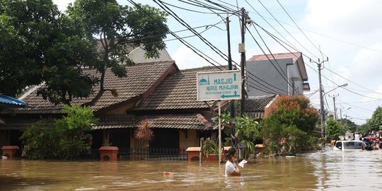 Penjelasan PLN Mengapa Meski Banjir Sudah Surut Namun Listrik Belum Menyala