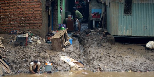 Banjir Hari Ketiga Mulai Surut, Jumlah Pengungsi di Jabodetabek Menurun