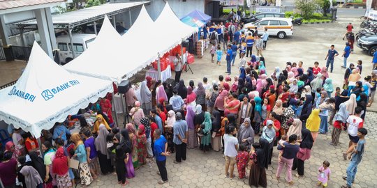 Peduli Banjir, BRI Beri Pengobatan Gratis kepada 500 Kepala Keluarga di Tambun-Bekasi