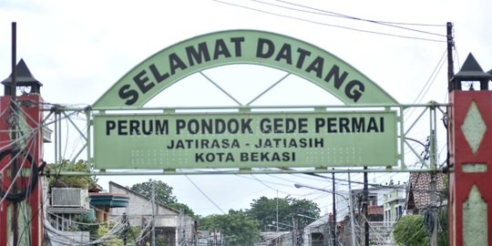 Minim Fasilitas MCK, Korban Banjir di PGP Bekasi Terpaksa Gunakan Toilet SPBU