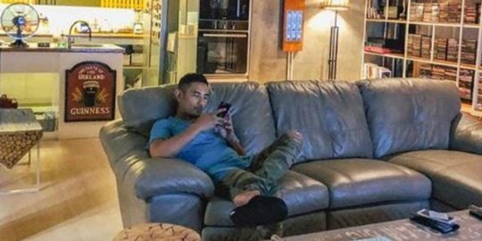 12 Potret Rumah Rio Febrian di Jogja, Homey Banget dan Bikin Betah