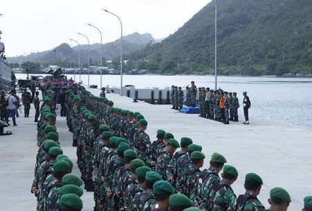 pasukan gabungan tni jaga natuna