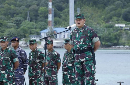 pasukan gabungan tni jaga natuna