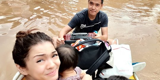 Curhat Maya Septha Jadi Korban Banjir: Sakit tapi Nggak Berdarah-darah