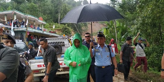 Jokowi: Banjir Bandang di Lebak Karena Perambahan Hutan dan Tambang Emas Ilegal