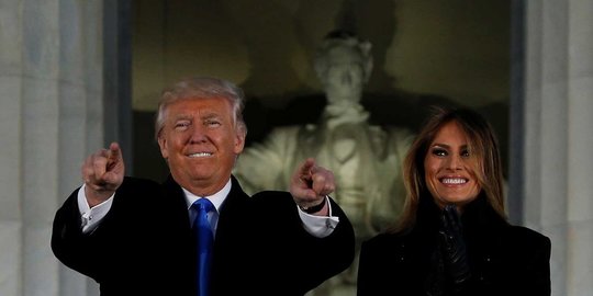 trump sesumbar as punya militer terkuat di dunia