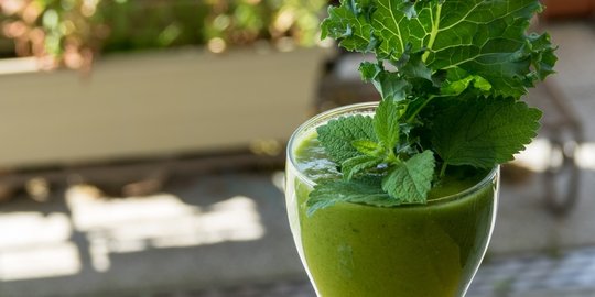 juice kenikir apel dan mentimun rev2