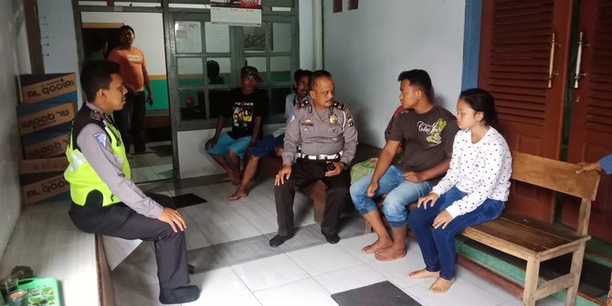 Polwan di Jember Dikejar Warga Usai Tabrak Pengendara Sepeda Motor