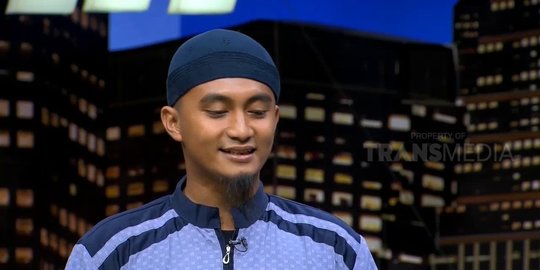 Pria Ini Gratiskan Makanan Setiap Hari untuk Semua Orang, Alasannya Bikin Haru