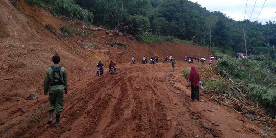 Korban Longsor Sukajaya Bogor akan Dibuatkan Kampung Baru