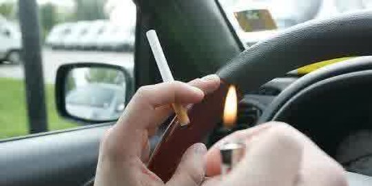7 penyebab asam lambung naik, gejala dan cara mencegahnya