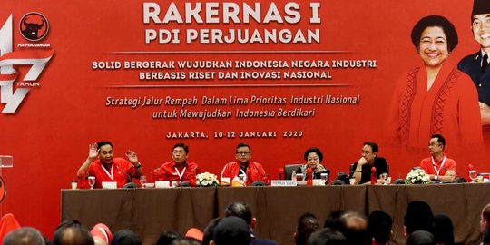 Ditemani Hasto dan Prananda, Megawati Pantau Pelaksanaan Rakernas I PDIP