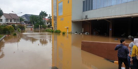 Terdampak Banjir, Penyewa Pusat Perbelanjaan Tuntut Ganti Rugi ke Pemprov DKI