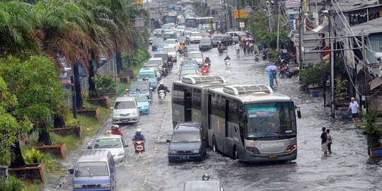 pihak industri terdampak banjir rev1