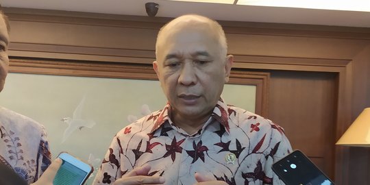 Menteri Teten Sebut Larangan Kantong Plastik di Jakarta Gairahkan UMKM