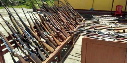Polisi Telusuri Perdagangan Senjata Ilegal dari Lumajang ke Papua
