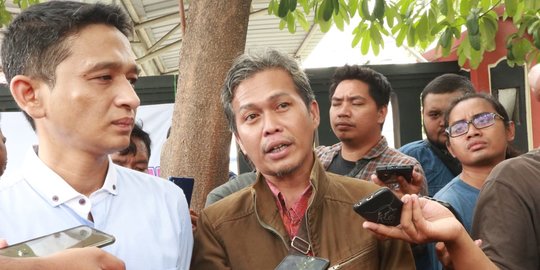 Geruduk Polda Jatim, Member MeMiles Tuntut Aplikasi Dibuka Kembali