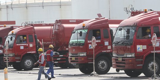 Paksa Pertamina Beli Minyak Dalam Negeri, Pemerintah Pangkas Alokasi Impor