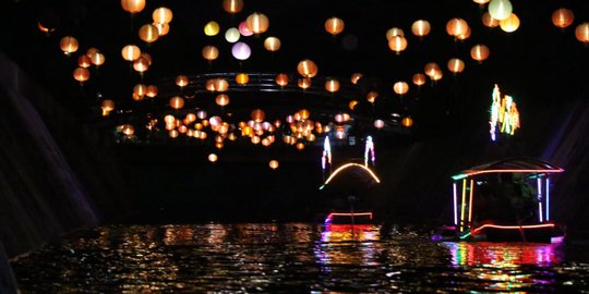 Pemkot Solo Luncurkan Perahu Wisata Meriahkan Tahun Baru Imlek